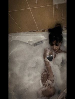 Трансексуалка Эльза , 8 978 593-48-46 Старая шлюха Трансексуалка Эльза , от 10000 руб. в час